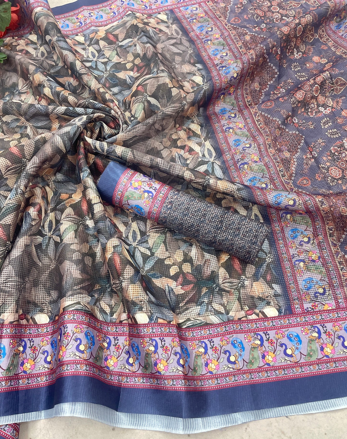 Elegant Floral Printed Saree with Designer Border – Perfect for Casual & Festive Wear - PURPLE MOR